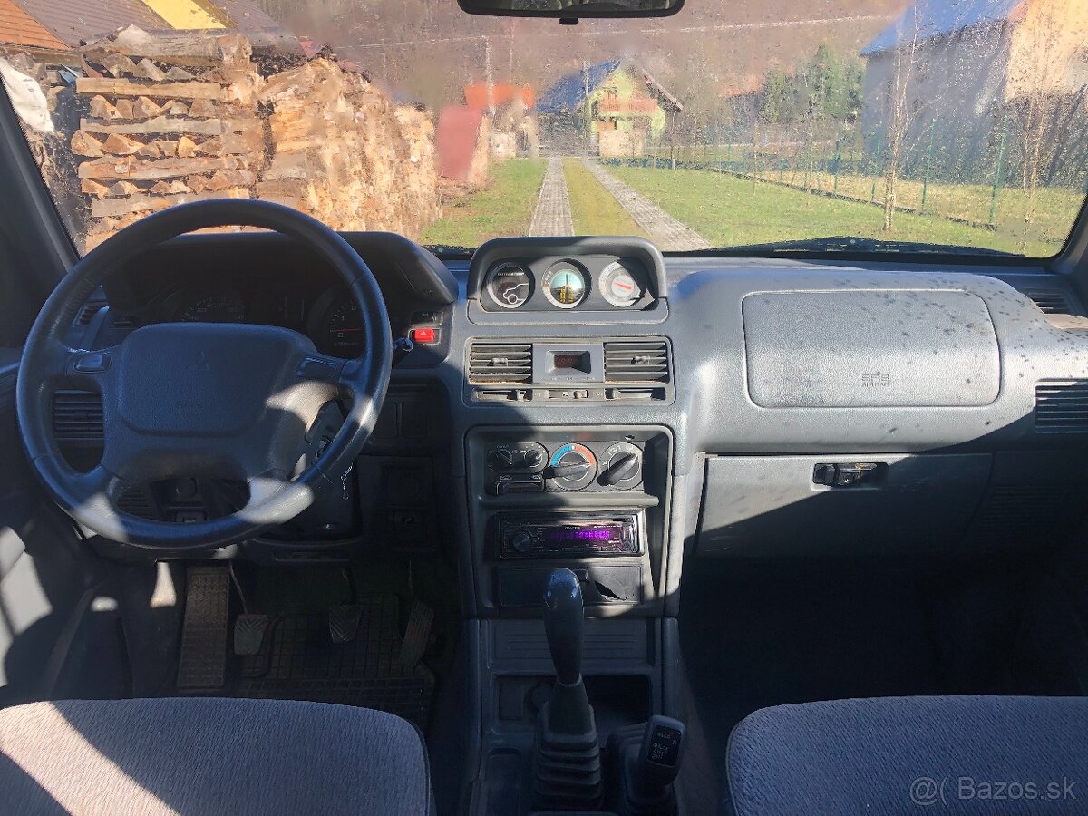 Mitsubishi Pajero MT 2,5TD 73kw SUPERSELECT - 3