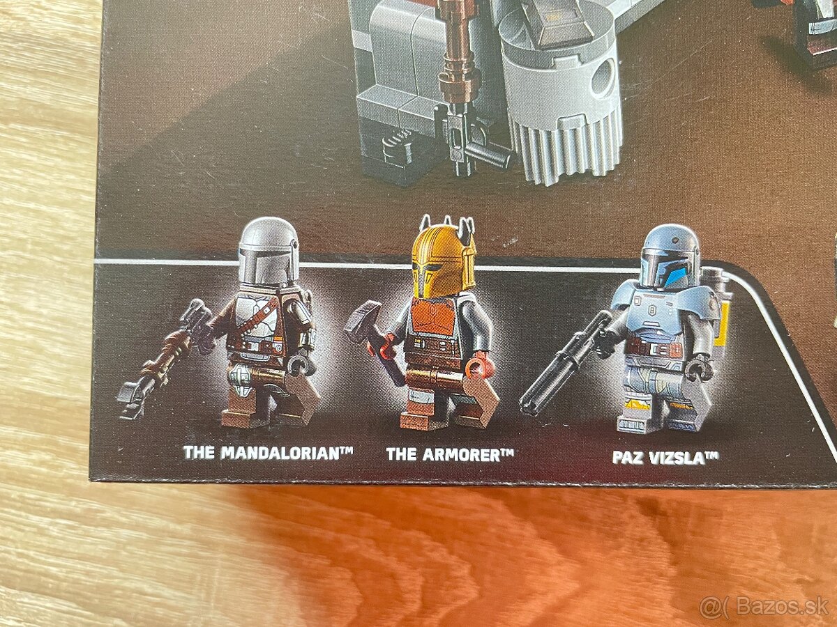 Lego Star Wars 75319 The Armorers Mandalorian Forge - 3