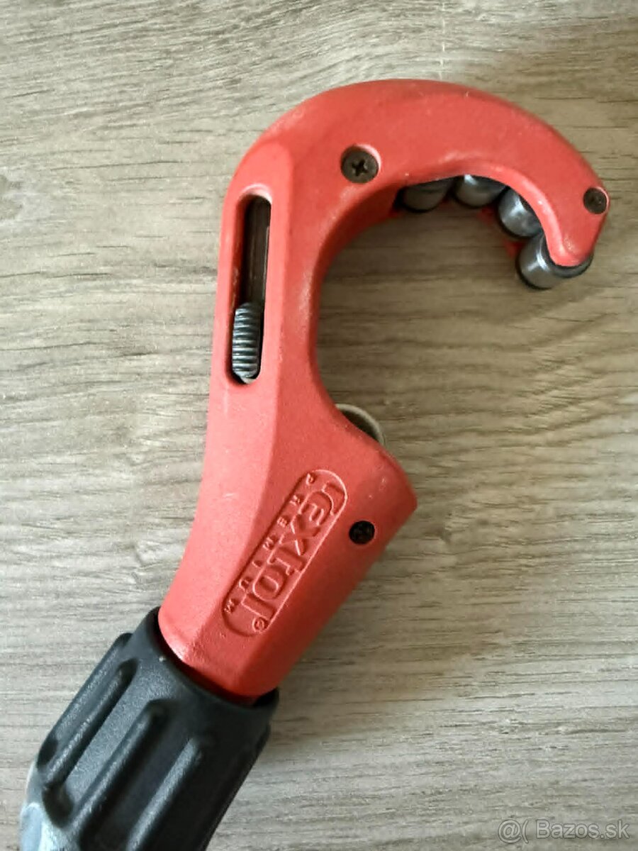 Predám Rezač rúr + odhraňovač ✅ - 3