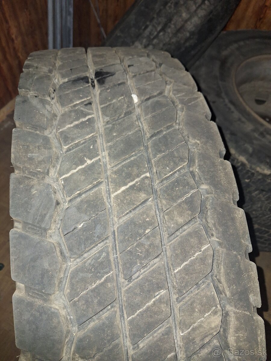 315/80R 22.5 - 3