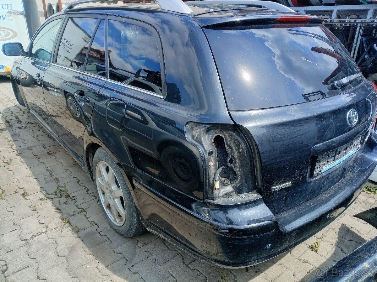 TOYOTA AVENSIS 6/2003-2/2009 2,0D - 3