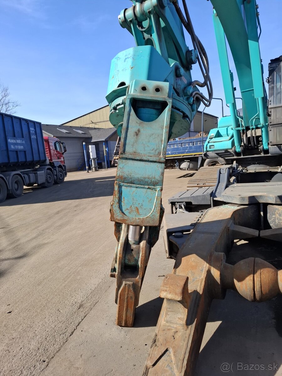 Kobelco 30t vrakoviste - 3