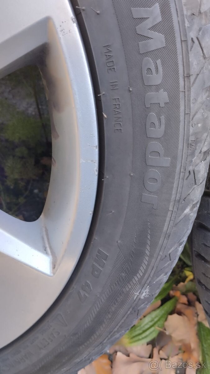 ALU kola Škoda Superb Solid 225/45 R17 - 3