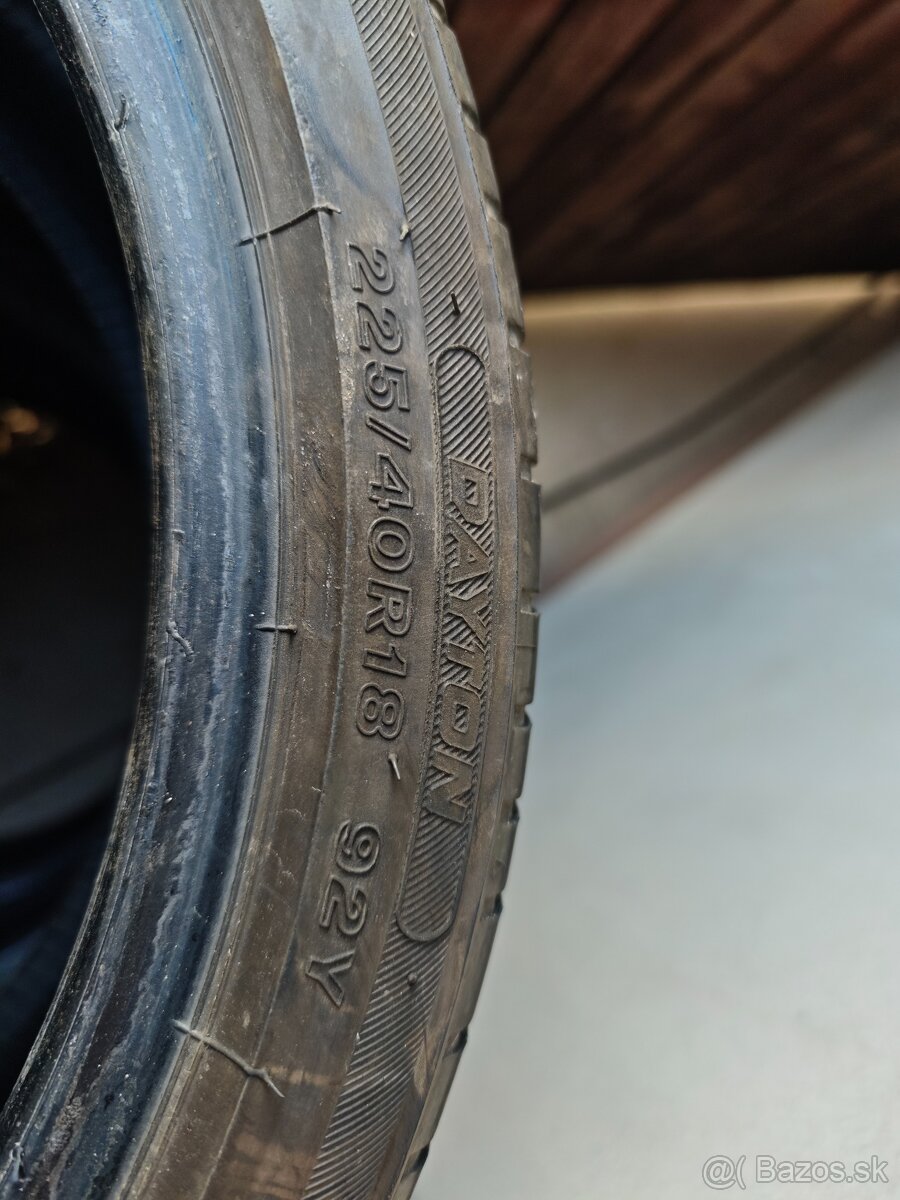 Dayton Touring 2 225/40R18 - 3