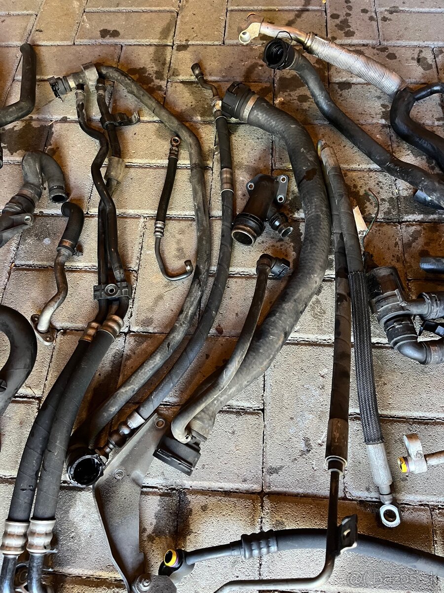 Hadice , trúbky BMW - 3