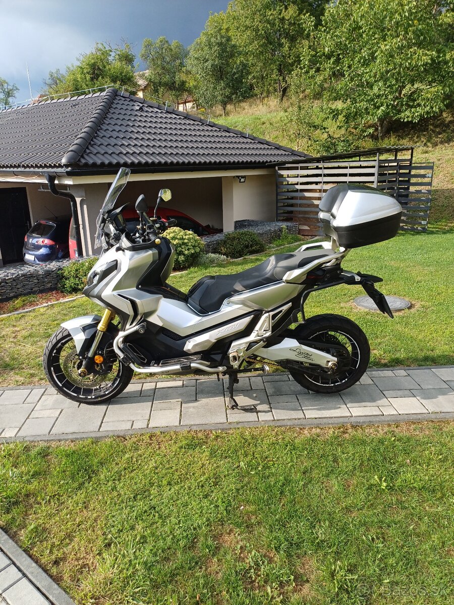 Honda x adv 750 - 3