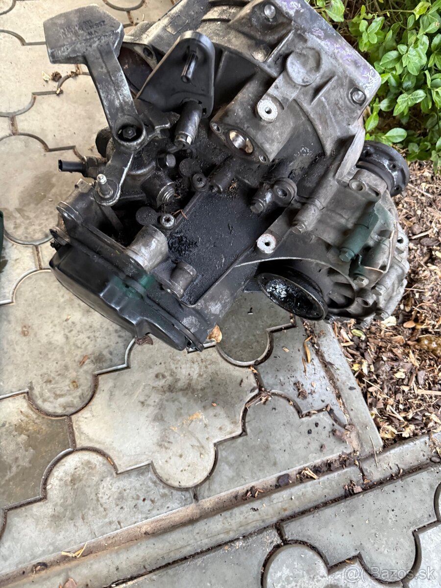 Octavia III manuálna prevodovka 5kvalt - 3