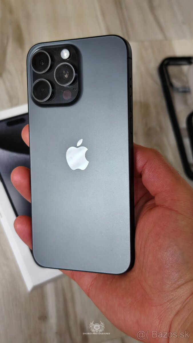 Iphone 15 Pro Max Top stav - 3