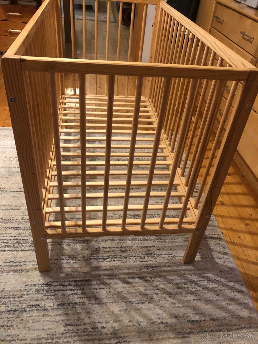 Drevená detská postieľka - 3