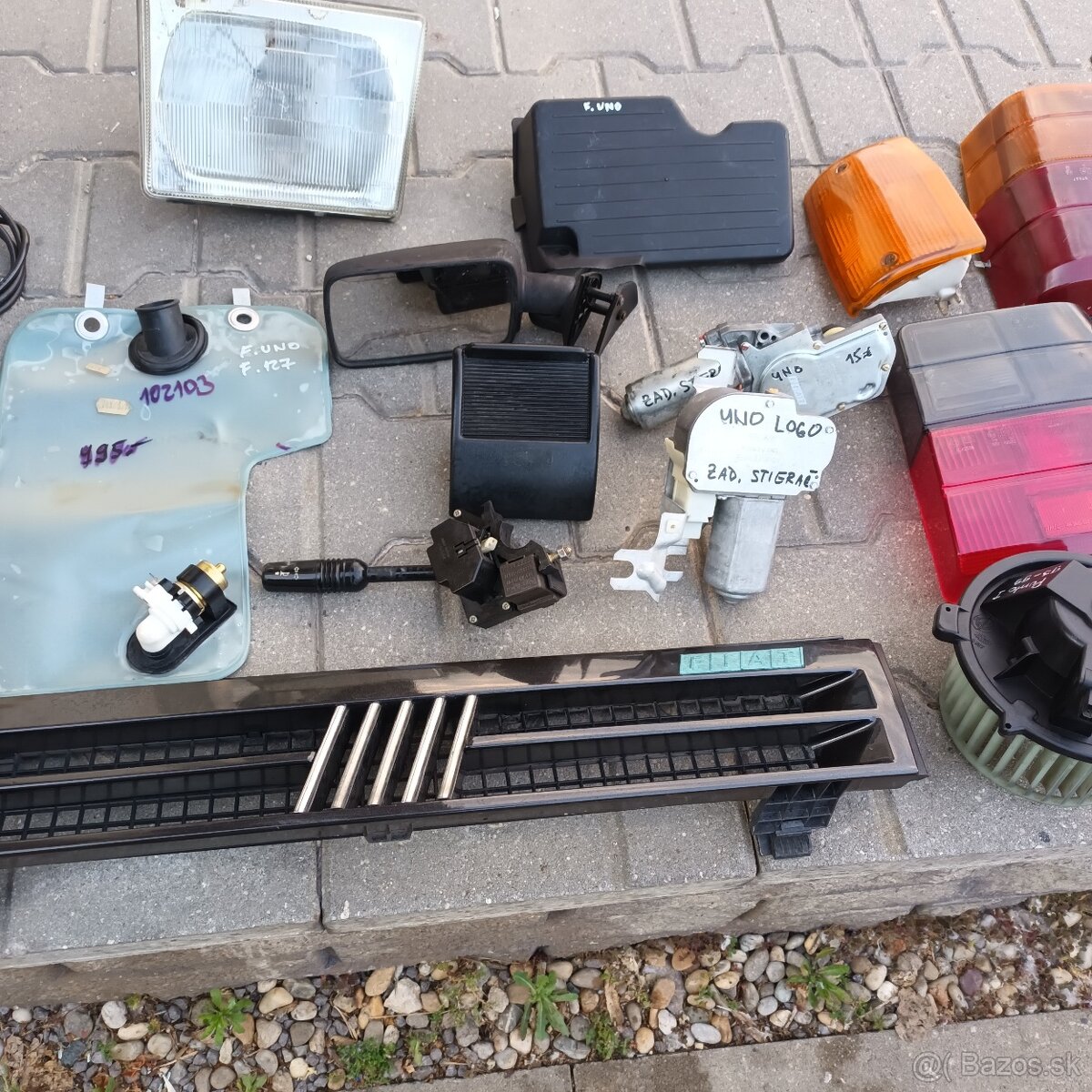 Predám LACNO diely Fiat UNO - 3