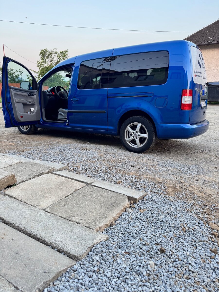 Predám VW Caddy Maxi - 3