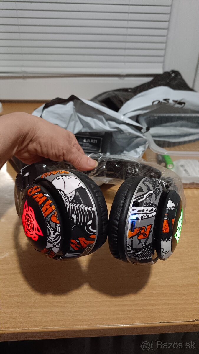 Nové wifi slúchadlá - 3