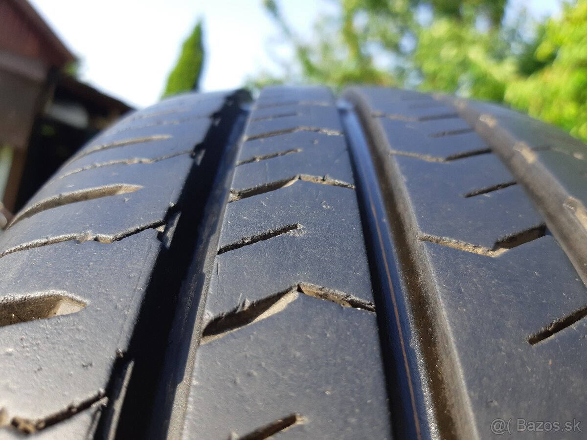 215/75 r16C letne pneu nexen - 3