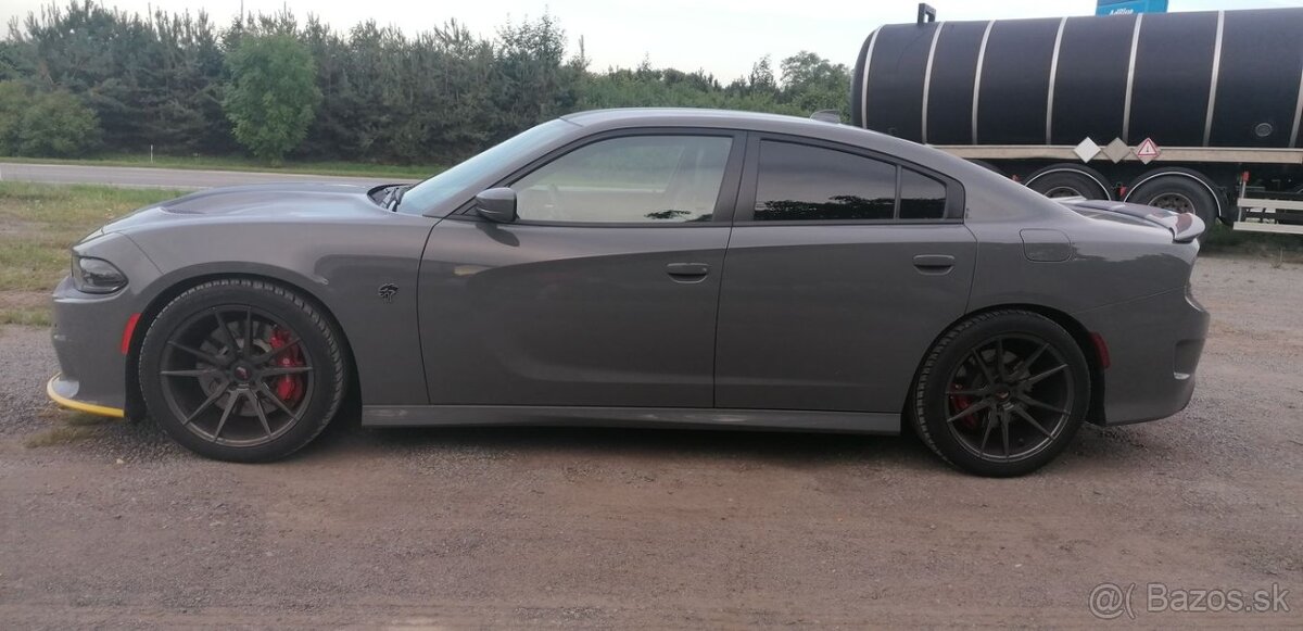 DODGE CHARGER SRT HELLCAT - 3