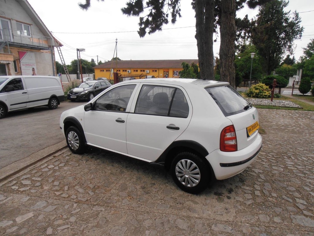 Škoda Fabia 1.0 Fresh Edition - 3