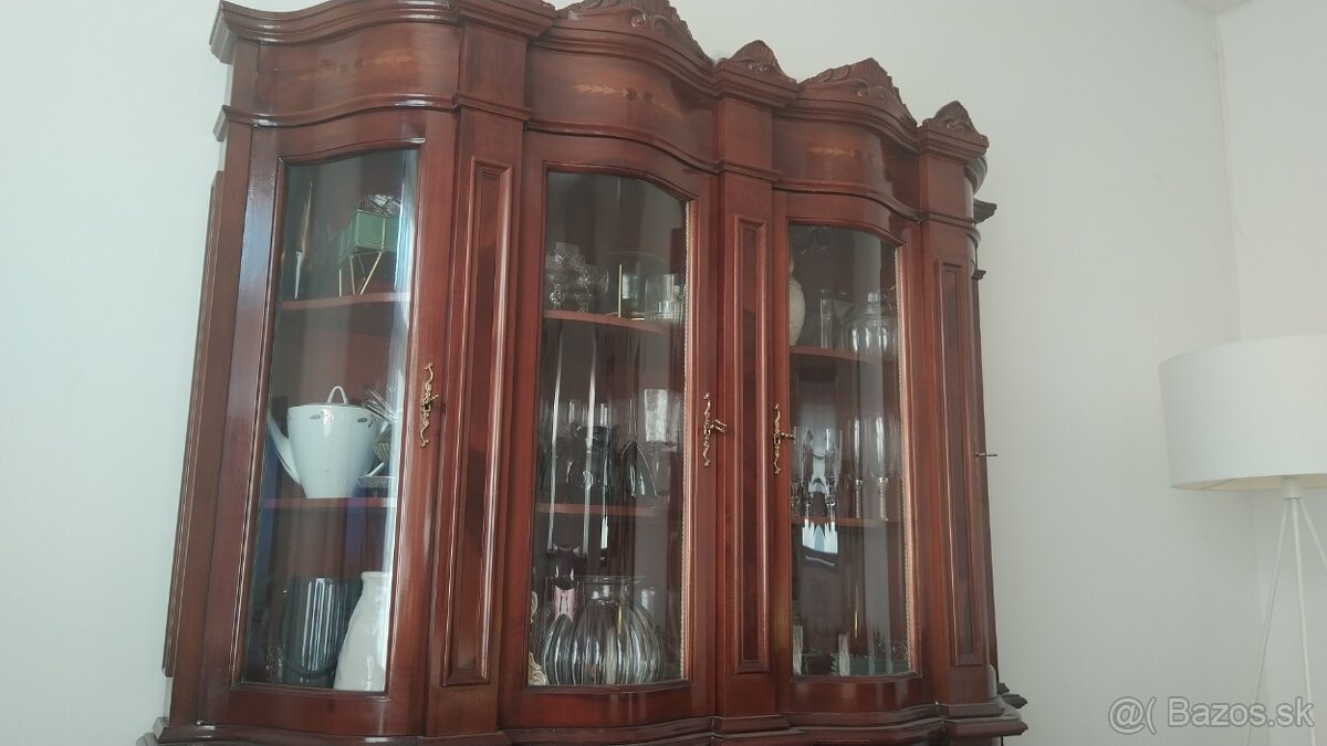 Talianská štýlová dvojdielna skriňa - 3