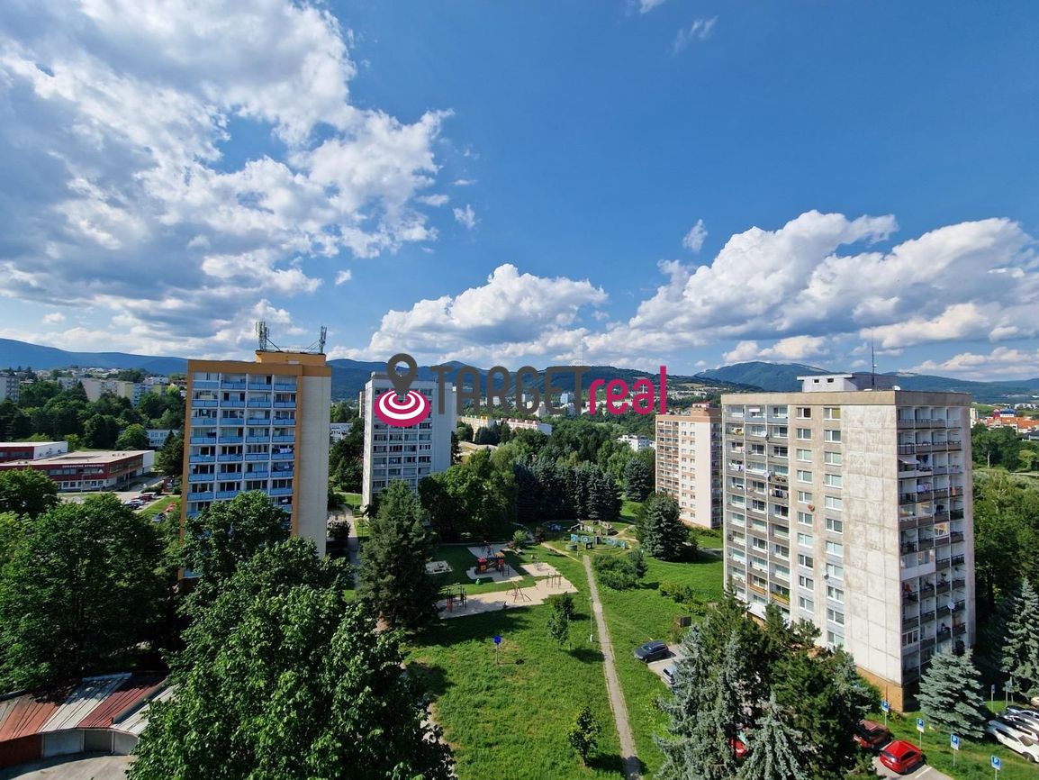 PREDAJ : veľký 2 izbový byt s výmerou 75 m2 s možnosťou prer - 3