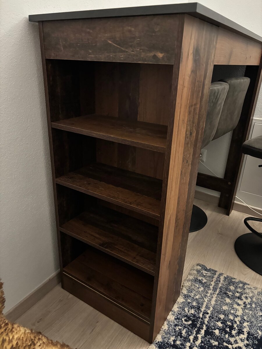 Predam stôl a stoličky - 3