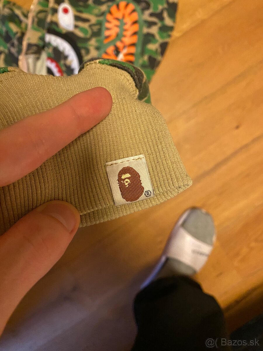 Bape shark camo hoodie - 3