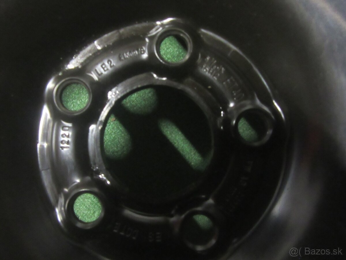 R15 zimná sada Audi A1 5x100 185/65R15 Hankook - 3