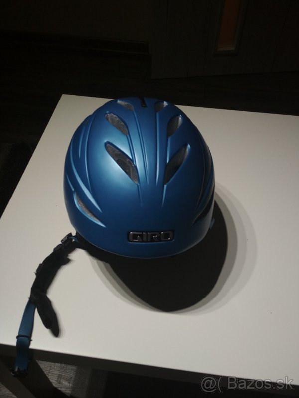 predám lyziarsku prilbu - 3