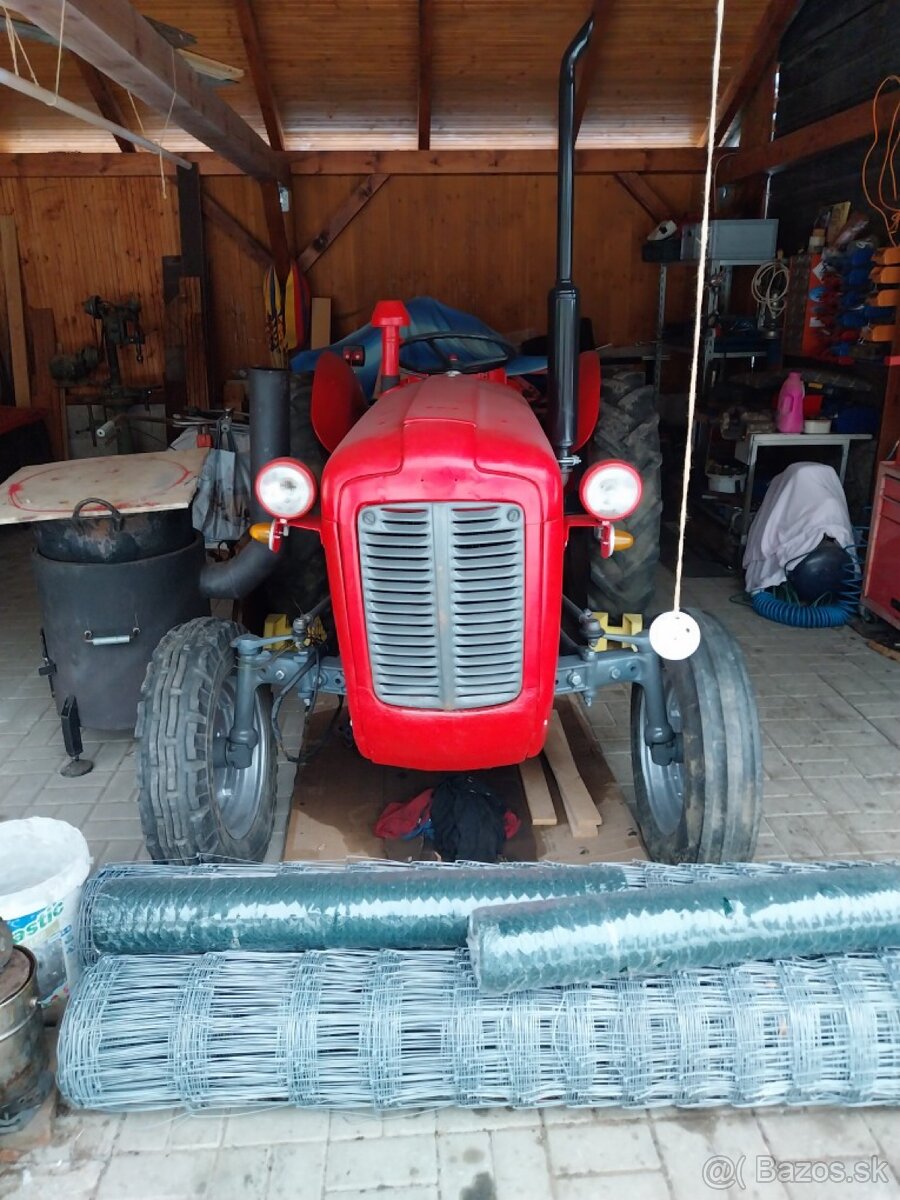 Tovarensky traktor / malotraktor 33PS - 3
