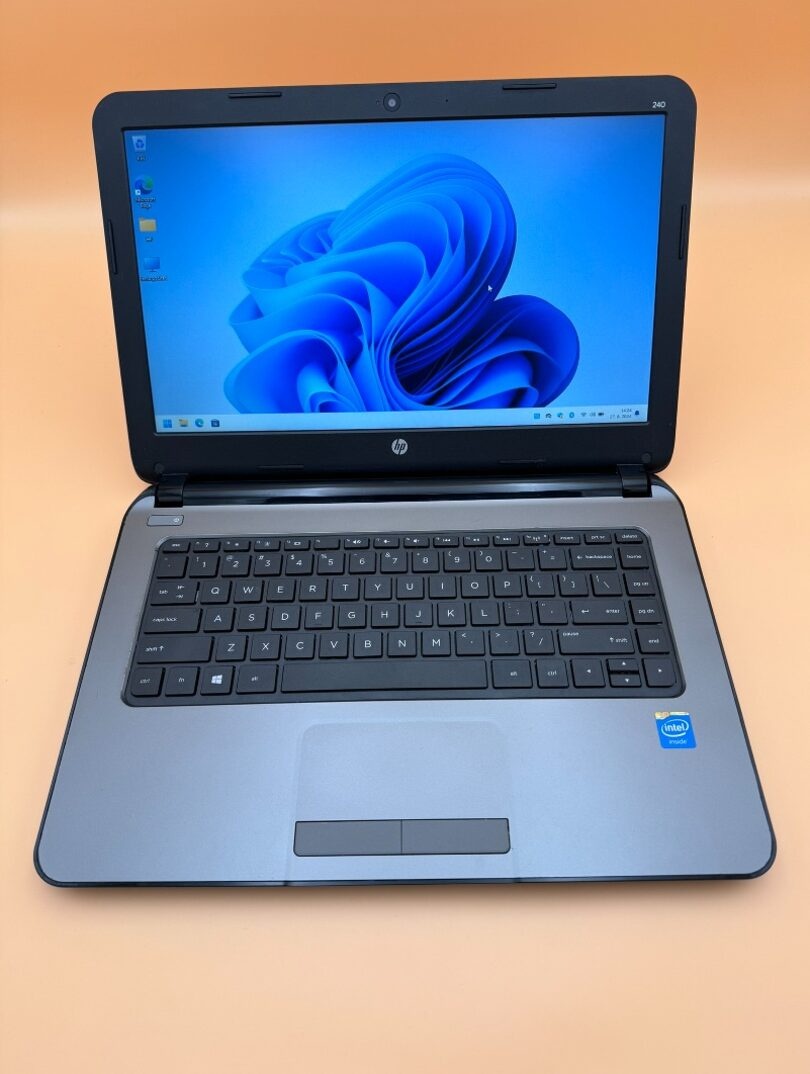 Notebook 14" HP.Intel Celeron 2x2,16GHz.8gb ram.120g SSD - 3