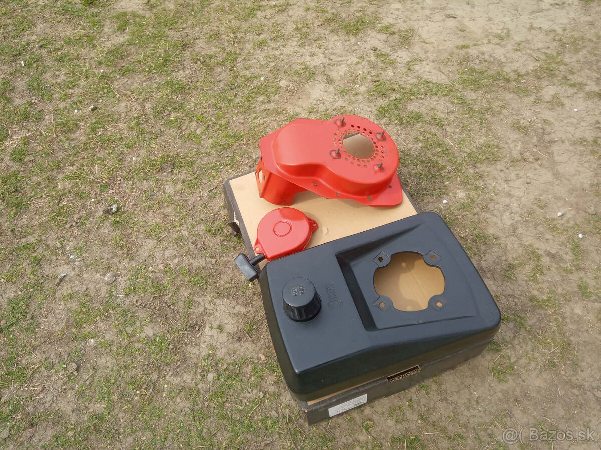 benzínová nádrž, chladiaci plech a štartér na Vari - 3