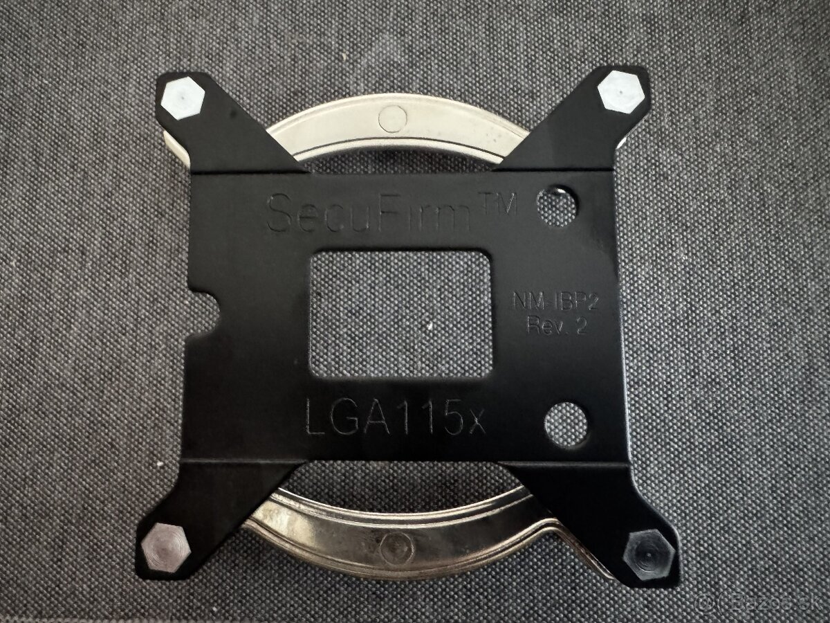 Predám Noctua NH-D15 - 3