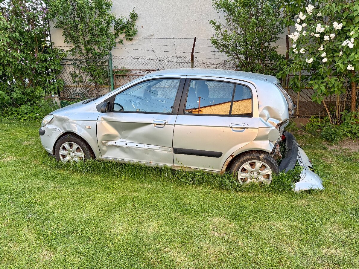 Hyundai Getz 1.4 benzín AUTOMAT na ND - iba 92tis km - CELOK - 3