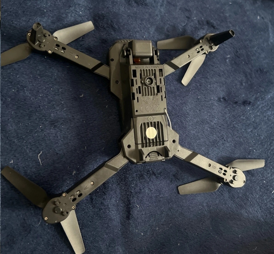 Dron - 3