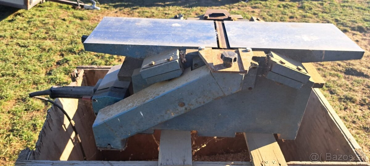 Hobľovačka Narex SFT 200 - 3