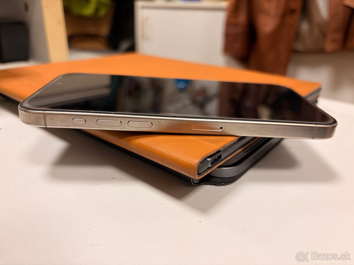 iPhone 15 pro max 256 GB - 3