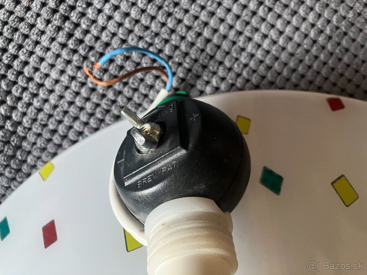 Luster s plastovým tienidlom - 3