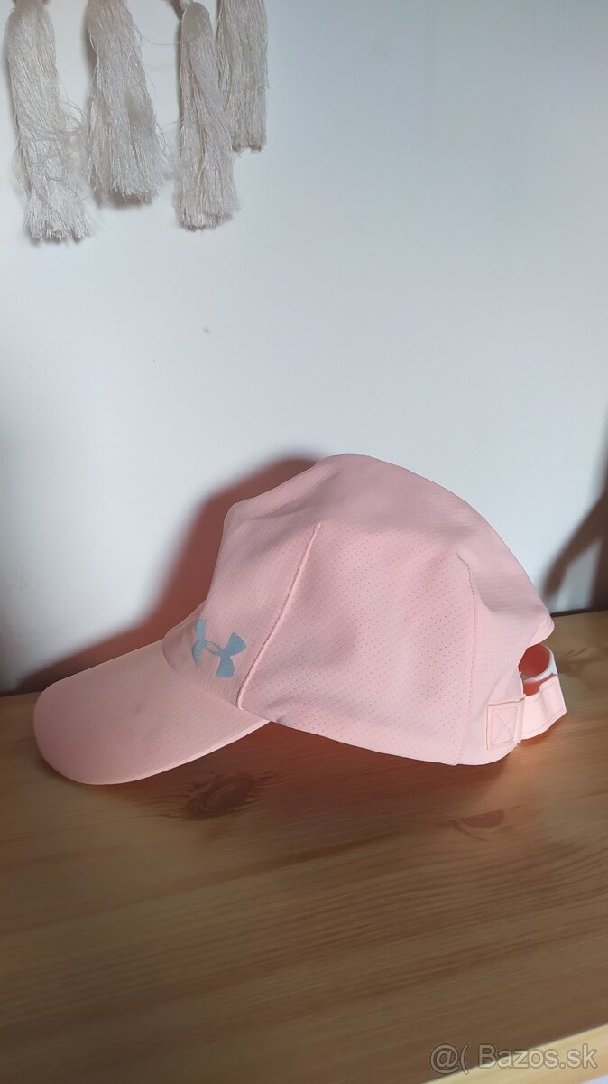 Dámske oblečenie MANGO, UNDER ARMOUR, GUESS, AMISU - 3