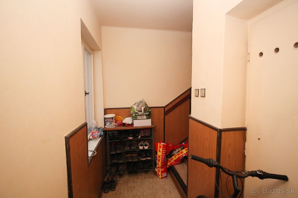 Veľký 4 izbový byt- Garáž- Vlastná záhrada - 3