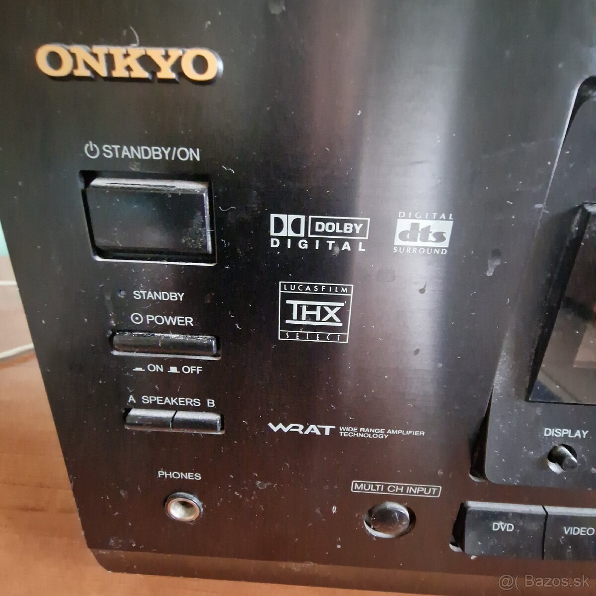 Predam Onkyo AV reciver - 3
