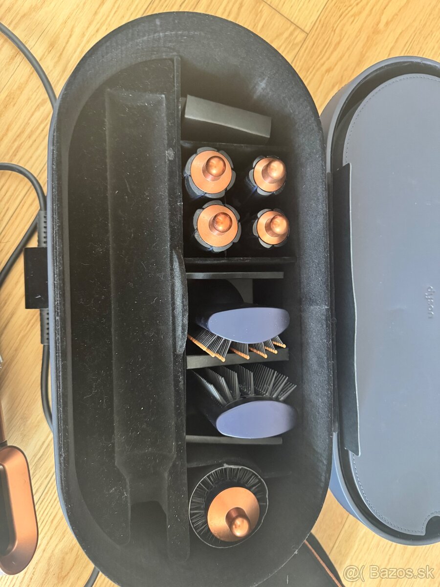 Dyson Blue Multistyler - 3