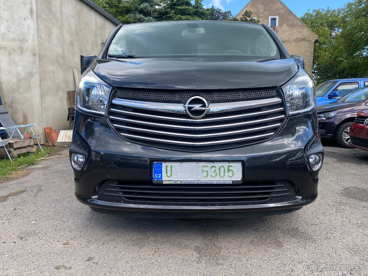 Opel Vivaro, 1,6CDTI,89KW,L2,9míst - 3