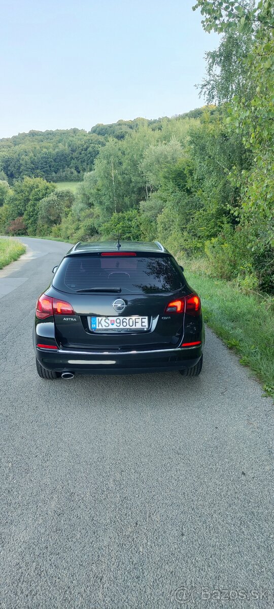 Predám Opel Astra J - 3
