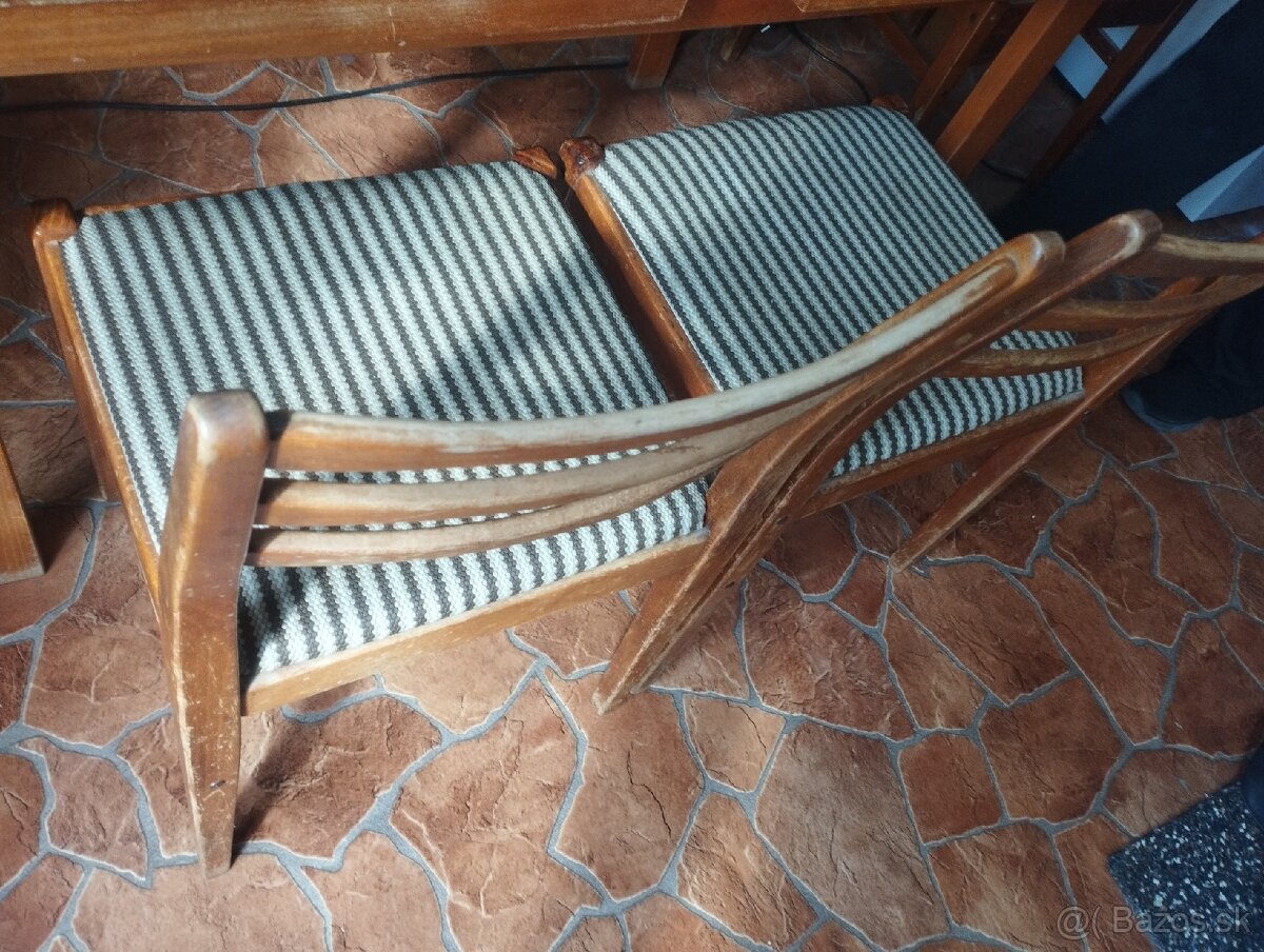 Retro rozkladaci stôl plus 4 stoličky - 3