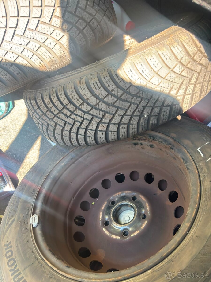 Hankook 195/65 R15 W462 91T 3PMSF - 3