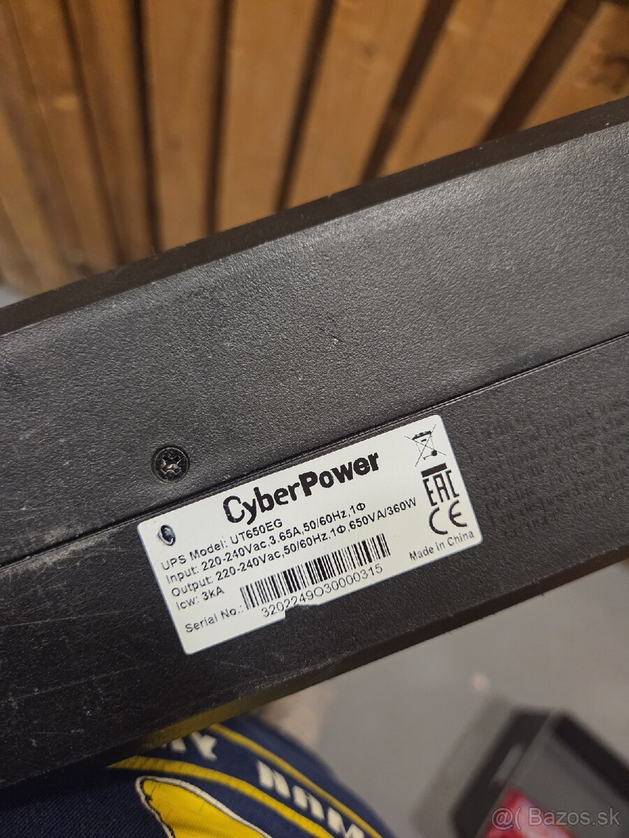 UPS CyberPower UT650EG - 3