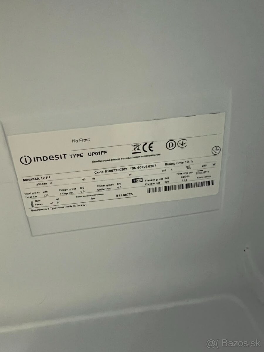 Predám mrazničku Indesit 175cm - 3