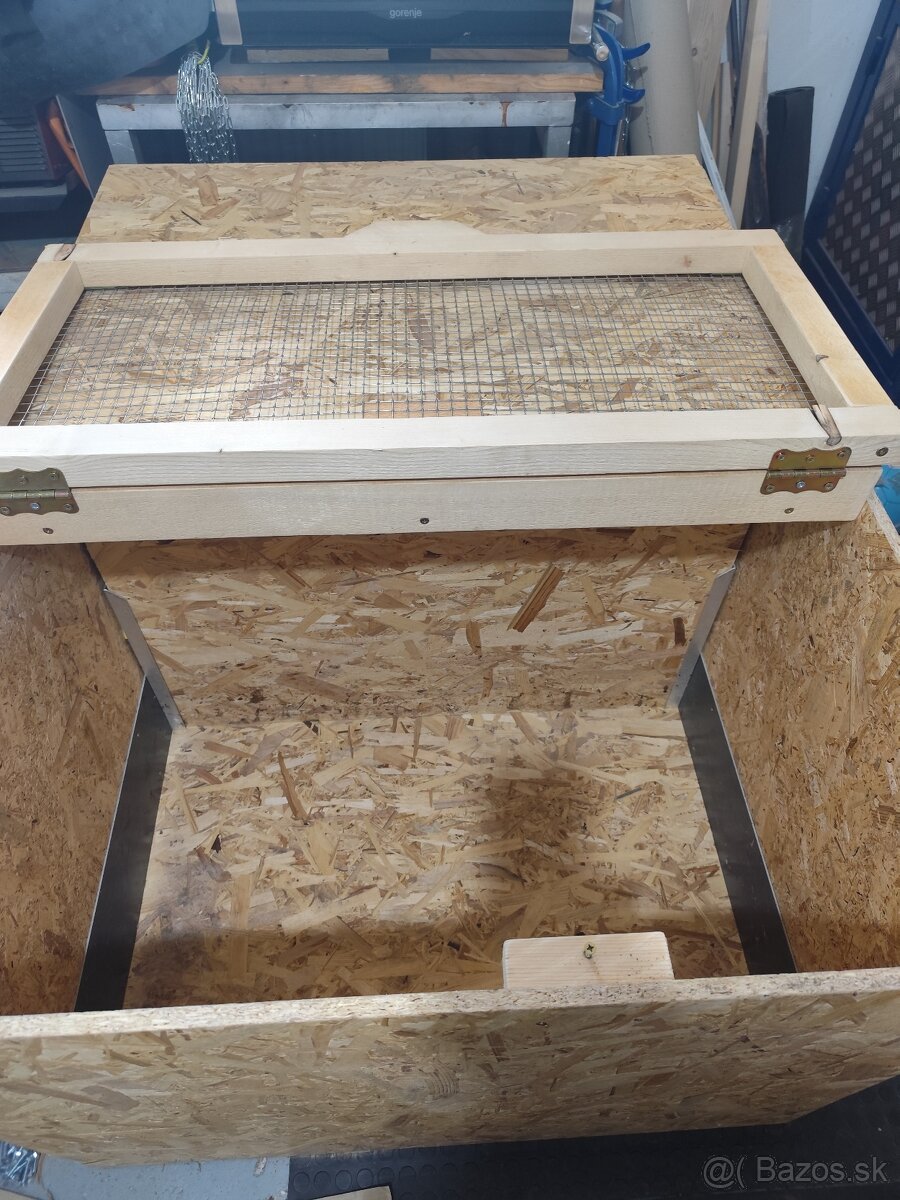Predám box - 3