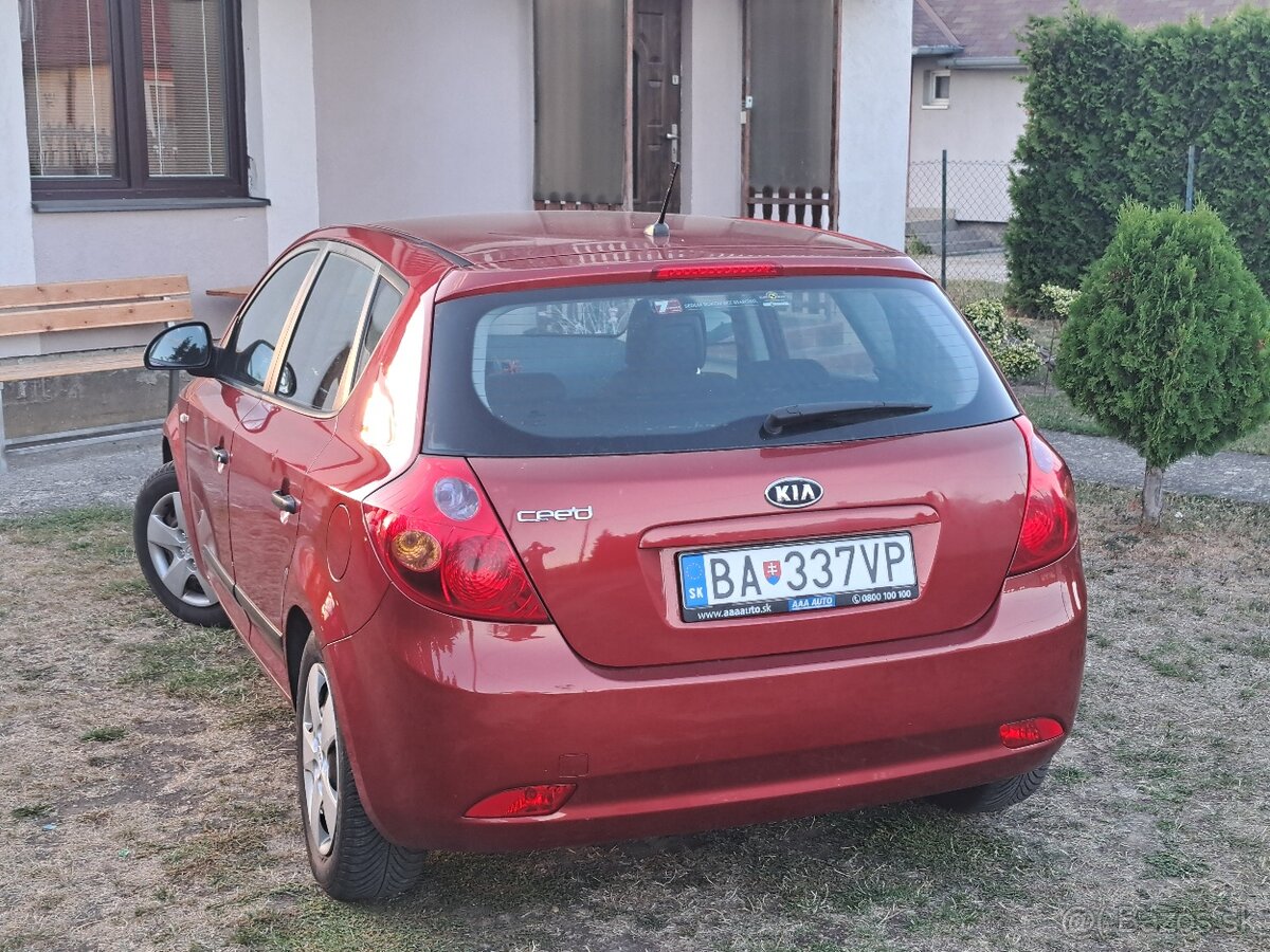 Kia ceed 1.4 77kw - 3