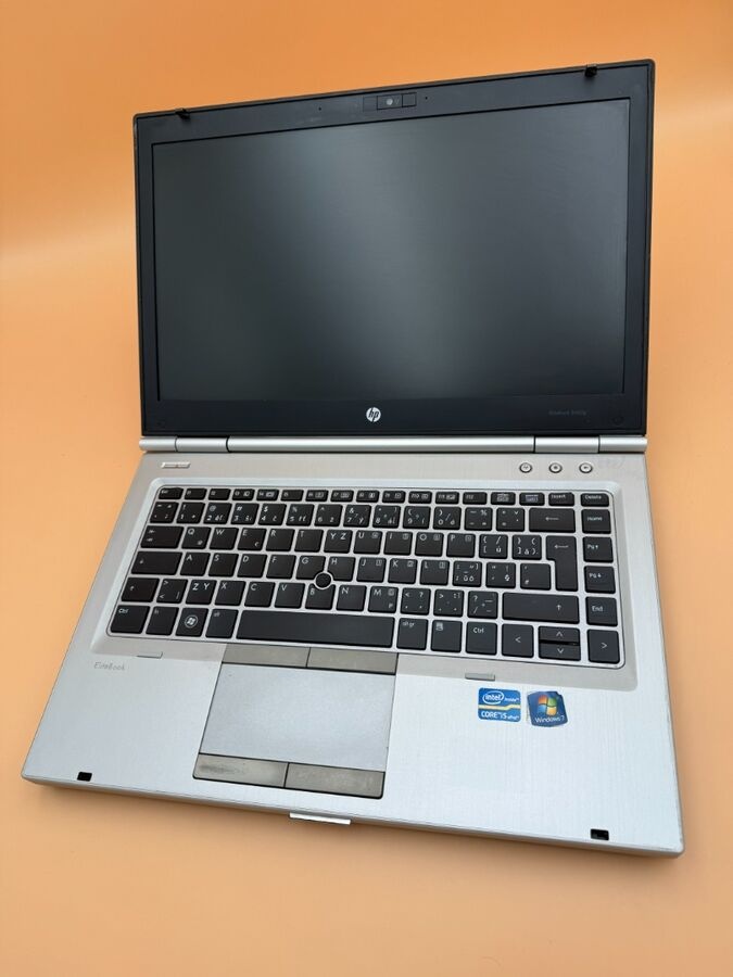 Notebook HP EliteBook 8460p i5 / 4GB RAM / 500GB HDD / WIN 7 - 3
