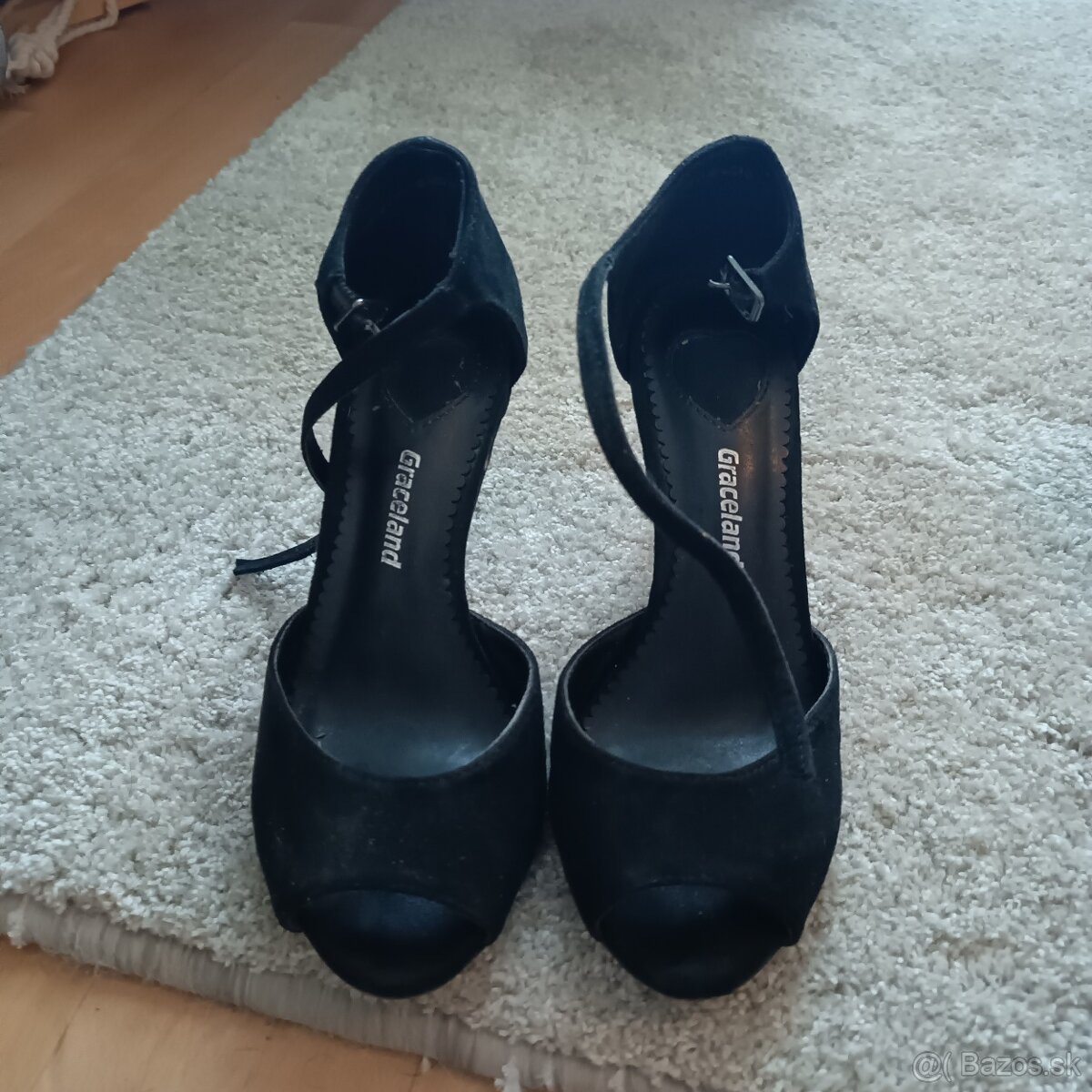 Predaj oblečenia - 3