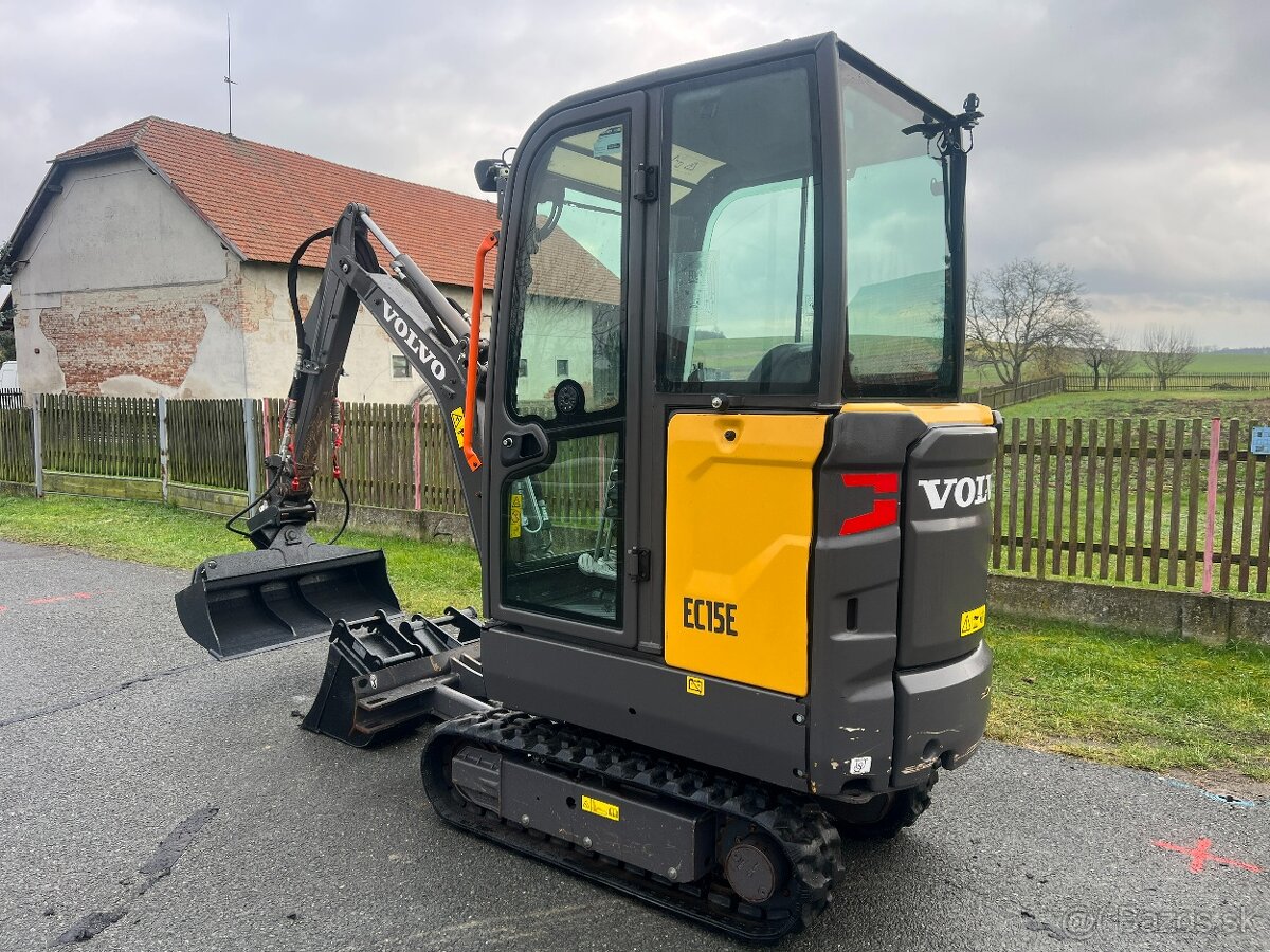 Minibagr VOLVO EC15e pouze 710mth / hyd.svahovka + podkopy - 3