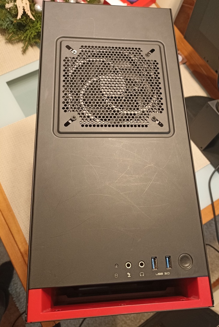 Predám herný počítač i7-6700K, 16 GB RAM, - 3